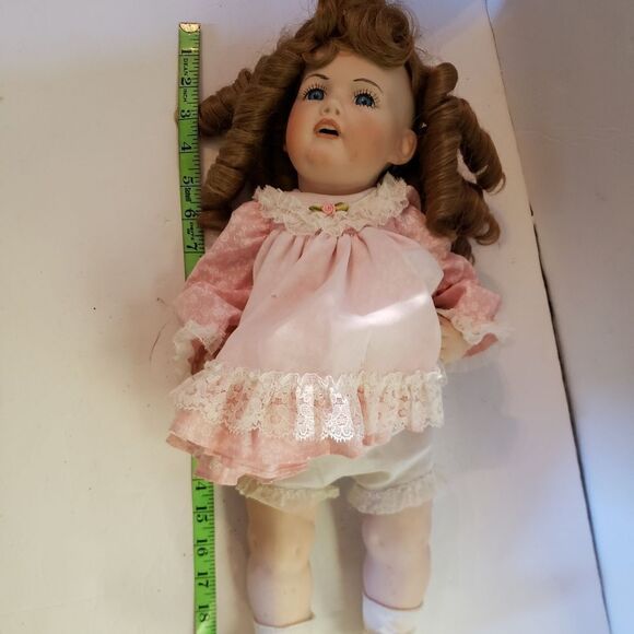 Ann Patzsch Porcelain Doll - Picture 4 of 5
